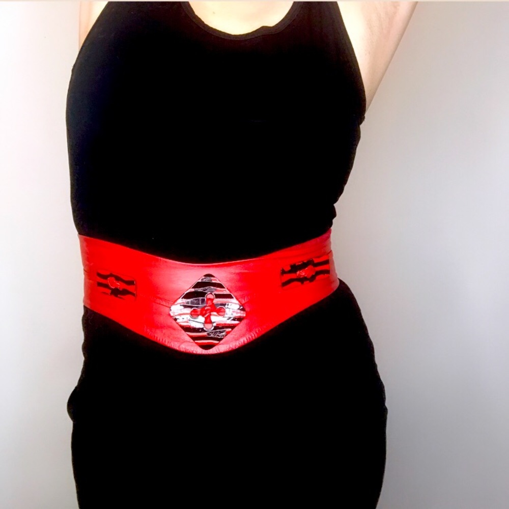 Vintage 80s Red Leather Belt